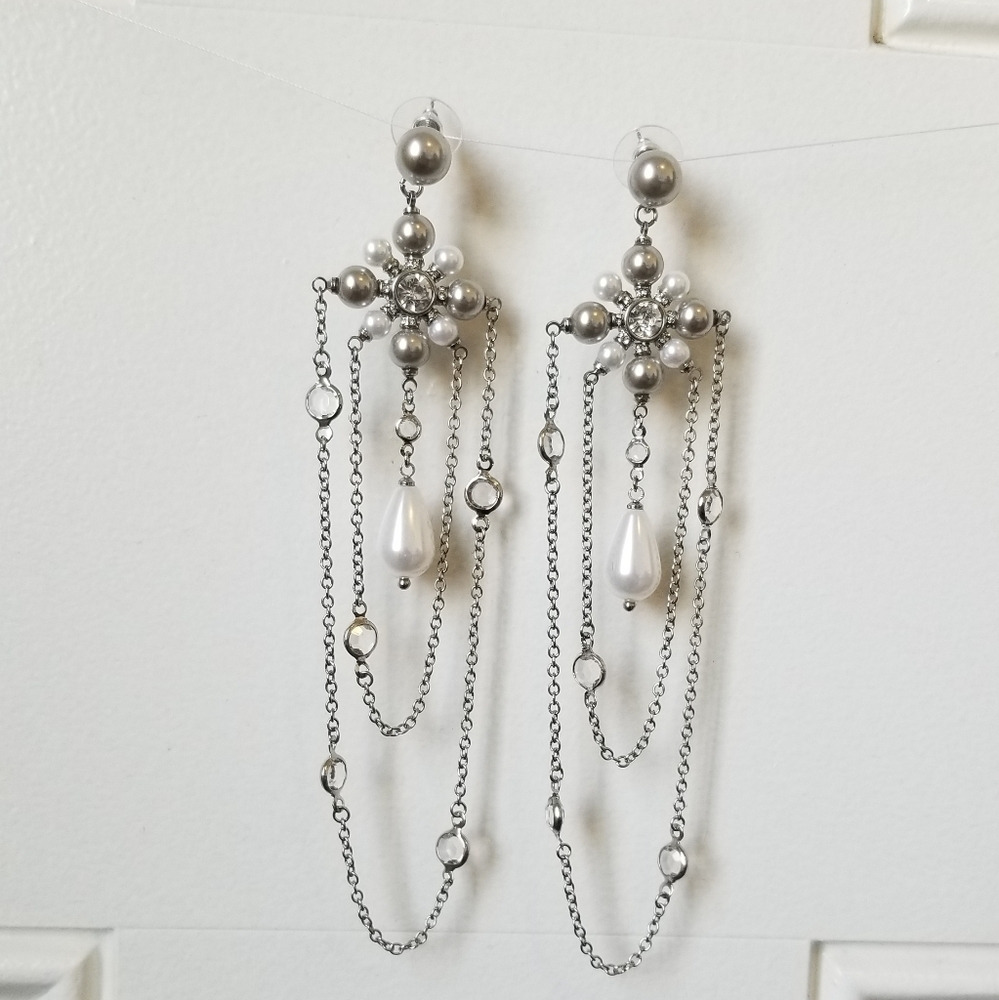 Drop earrings.
